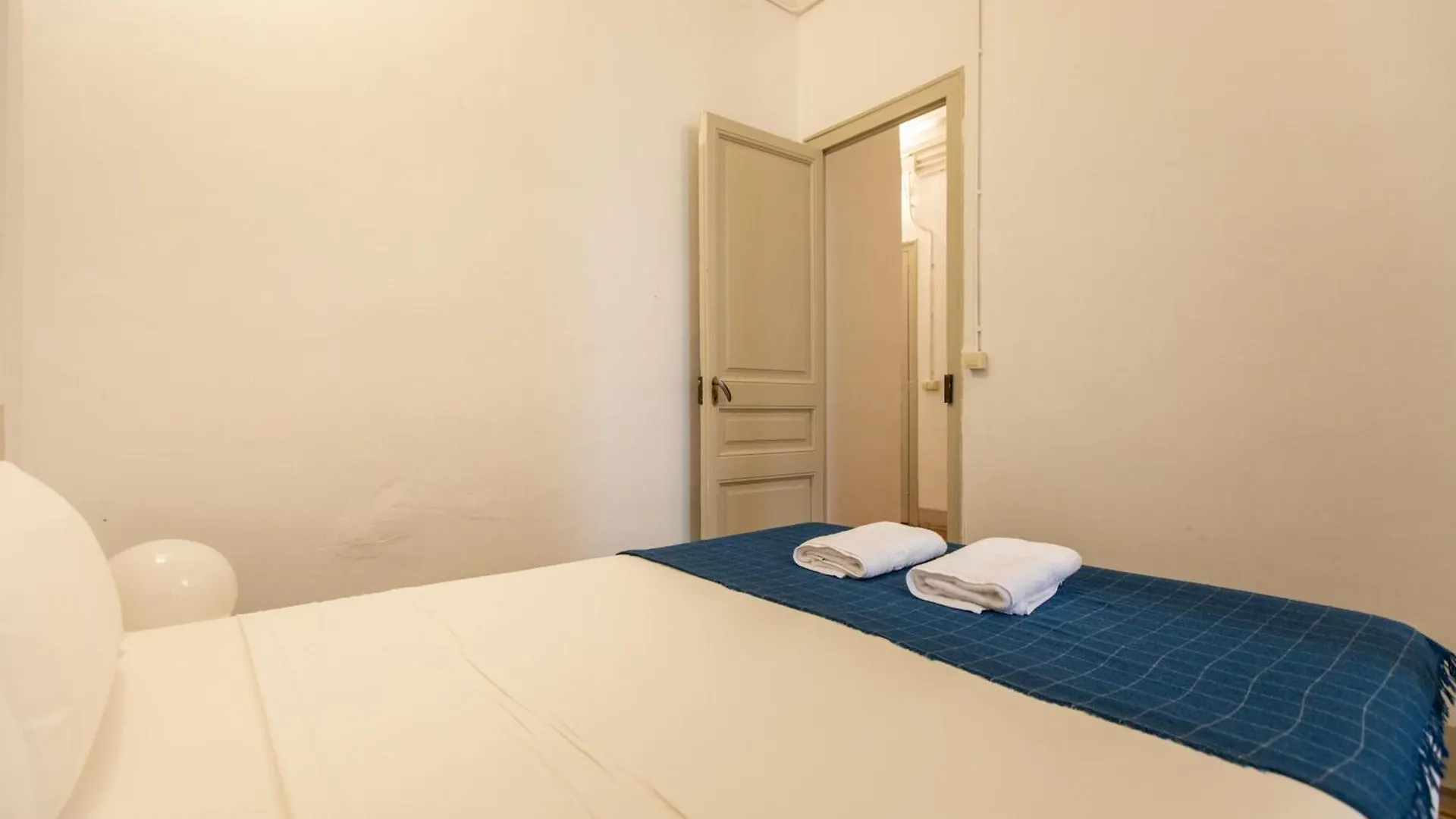 Apartment B21-Apartamento Modernista Para Grupos Barcelona Spanien