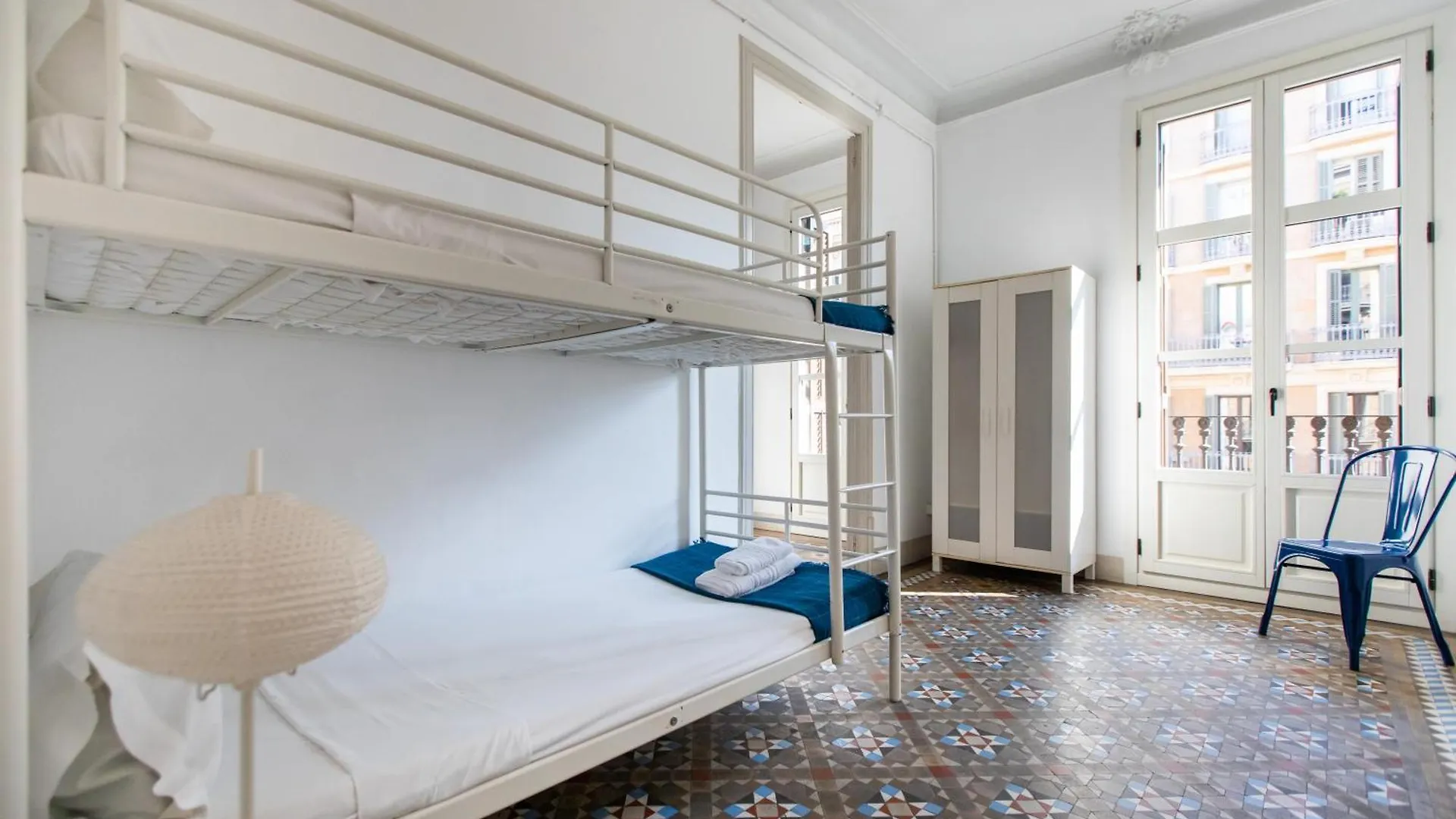 Apartment B21-Apartamento Modernista Para Grupos Barcelona Spanien
