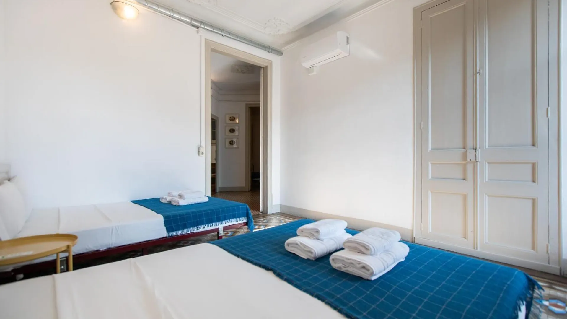 アパート B21-Apartamento Modernista Para Grupos バルセロナ スペイン
