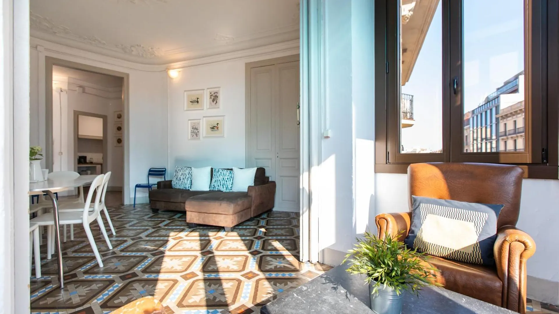 B21-Apartamento Modernista Para Grupos Barcelona Apartmán